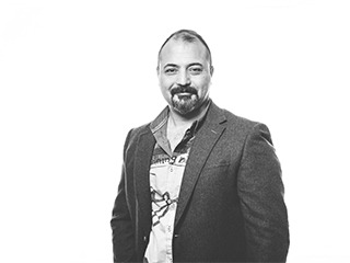 Porträttbild av Salman Salman, affärsutvecklare på Archus