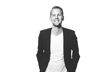 Porträttbild av Fredrik Wall, byggnadsingenjör på Archus